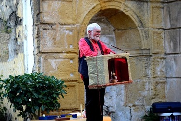LA MACCHINA DEI SOGNI di Mimmo Cuticchio. Fotografie di Giulio Azzarello ©2020. LA MACCHINA DEI SOGNI di Mimmo Cuticchio. Fotografie di Giulio Azzarello ©2020.