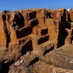 BARCARELLO. Fotografie di Giulio Azzarello ©2022. BARCARELLO. Fotografie di Giulio Azzarello ©2022.