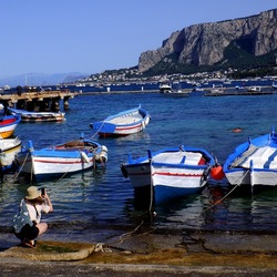 MONDELLO. Fotografie di Giulio Azzarello &copy;2022.