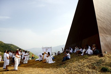 FIUMARA D ARTE fotografie di Giulio Azzarello ©2019. FIUMARA D ARTE fotografie di Giulio Azzarello ©2019.