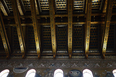 MONREALE in Sicilia con il suo Duomo e il Chiostro panoramiche e particolari. Fotografie di Giulio Azzarello &copy;2014.