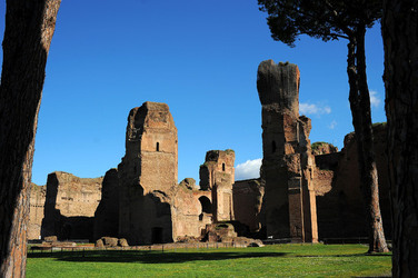 LE TERME DI CARACALLA a Roma visioni panoramiche o particolari. Fotografie di Giulio Azzarello &copy;2014.