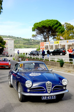 TARGA FLORIO storica in Sicilia. Fotografie di Giulio Azzarello ©2015 2016. TARGA FLORIO storica in Sicilia. Fotografie di Giulio Azzarello ©2015 2016.