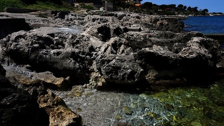 BAIA DEL CORALLO. Fotografie di Giulio Azzarello &copy;2022.