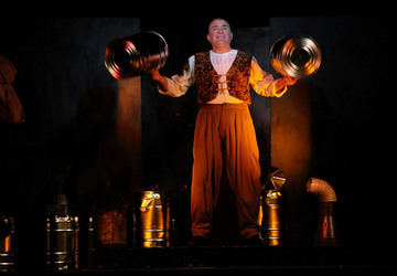 MARCO RENZI e il suo teatro. Fotografie di Giulio Azzarello ©2014.