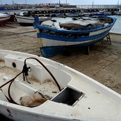 MONDELLO. Fotografie di Giulio Azzarello ©2024. MONDELLO. Fotografie di Giulio Azzarello ©2024.