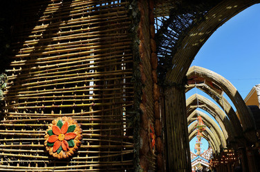 GLI ARCHI DI PASQUA a San Biagio Platani in Sicilia. Fotografie di Giulio Azzarello &copy;2014.