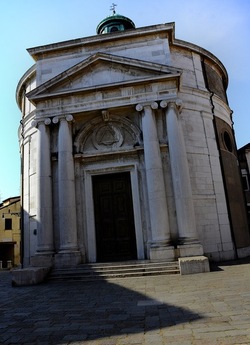VENEZIA giugno 2018. Fotografie di Giulio Azzarello ©2018. VENEZIA giugno 2018. Fotografie di Giulio Azzarello ©2018.