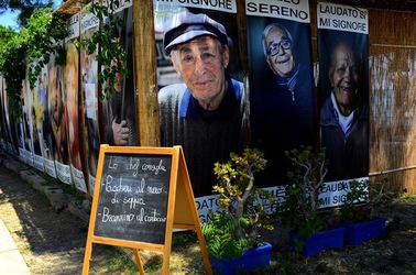 CASTEL di TUSA fotografie di Giulio Azzarello &copy;2019.