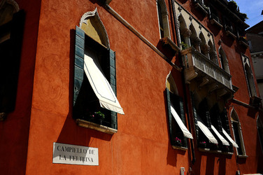 CENTRO STORICO DI VENEZIA fotografie di Giulio Azzarello ©2016. CENTRO STORICO DI VENEZIA fotografie di Giulio Azzarello ©2016.