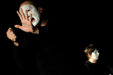 DARIO FERRARI E NINA LOMBARDINO attori italiani. Fotografie di Giulio Azzarello &copy;2014.