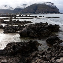 MONDELLO. Fotografie di Giulio Azzarello &copy;2022.