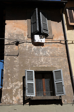 VITERBO e il suo centro storico. Fotografie di Giulio Azzarello &copy;2014.