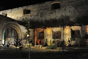 DANZE URBANE contemporanee per le vie di Palermo. Fotografie di Giulio Azzarello &copy;2014.