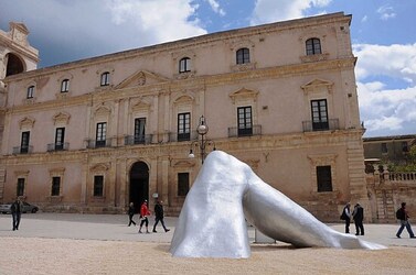 SIRACUSA arte a Ortiggia. Fotografie di Giulio Azzarello &copy;2014.