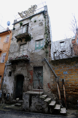 FAVARA in provincia di Agrigento. Fotografie di Giulio Azzarello 2014.