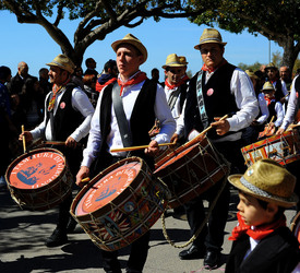 Tamburai siciliani di Agrigento. Fotografie di Giulio Azzarello &copy;2017.