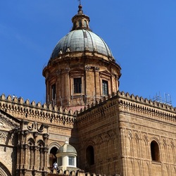 PALERMO. Fotografie di Giulio Azzarello &copy;2023.