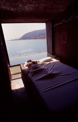 ATELIER SUL MARE fotografie di Giulio Azzarello &copy;2021.