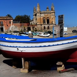 BARCHE. Fotografie di Giulio Azzarello &copy;2022.