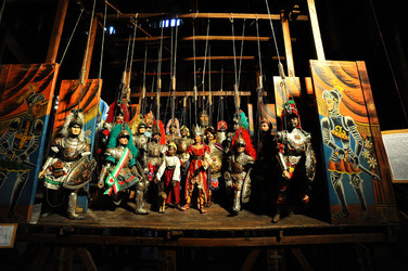 TRADIZIONI IN VIAGGIO mostra di pupi di Mimmo Cuticchio. Fotografie di Giulio Azzarello &copy;2014.