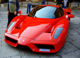 FERRARI in mostra. Fotografie di Giulio Azzarello ©2016.