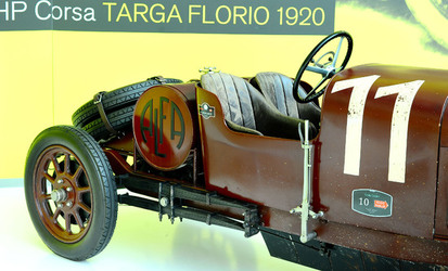 MUSEO ENZO FERRARI di Modena. Fotografie di Giulio Azzarello &copy;2016.