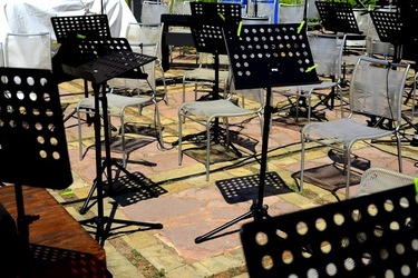 BACKSTAGE fotografie di Giulio Azzarello ©2020.