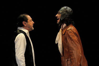 LUIGI MARIA BURRUANO attore italiano di origini siciliane. Fotografie di Giulio Azzarello ©2014. LUIGI MARIA BURRUANO attore italiano di origini siciliane. Fotografie di Giulio Azzarello ©2014.