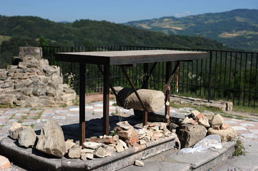 IL PARCO DELLA MEMORIA DI MONTESOLE Marzabotto . Fotografie di Giulio Azzarello &copy;2014.