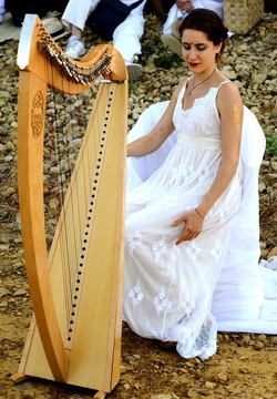 FIUMARA D ARTE fotografie di Giulio Azzarello ©2019. FIUMARA D ARTE fotografie di Giulio Azzarello ©2019.