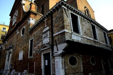 VENEZIA fotografie di Giulio Azzarello ©2020. VENEZIA fotografie di Giulio Azzarello ©2020.