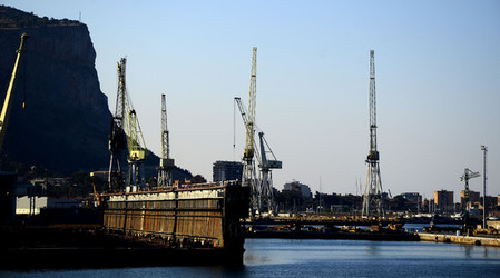 IL GOLFO E IL PORTO DI PALERMO. Fotografie di Giulio Azzarello &copy;2015 2016.