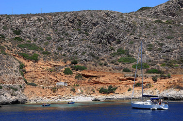ISOLA DI LEVANZO in Sicilia. Fotografie di Giulio Azzarello &copy;2014.