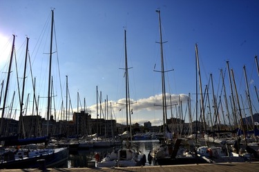 BARCHE da PESCA fotografie di Giulio Azzarello ©2019. BARCHE da PESCA fotografie di Giulio Azzarello ©2019.