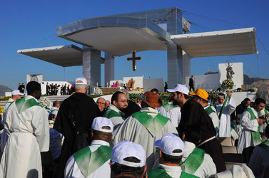 IL PAPA A PALERMO Papa Bendetto XVI. Fotografie di Giulio Azzarello ©2010 14.