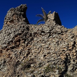 RUDERE DI PIETRA. Fotografie di Giulio Azzarello &copy;2022.