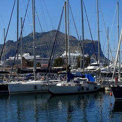 PALERMO. Fotografie di Giulio Azzarello ©2022. PALERMO. Fotografie di Giulio Azzarello ©2022.