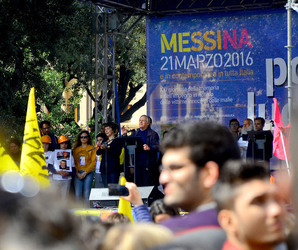 LIBERA giornata della memoria a Messina. 21 Marzo 2106. Fotografie di Giulio Azzarello ©. LIBERA giornata della memoria a Messina. 21 Marzo 2106. Fotografie di Giulio Azzarello ©.