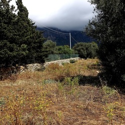 CAMMINANDO. Fotografie di Giulio Azzarello &copy;2024.