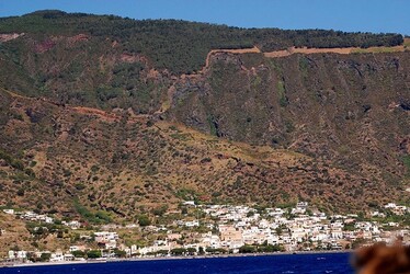 ISOLA DI SALINA arcipelago delle Eolie in Sicilia. Fotografie di Giulio Azzarello ©2014. ISOLA DI SALINA arcipelago delle Eolie in Sicilia. Fotografie di Giulio Azzarello ©2014.