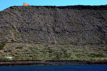 ISOLA DI LINOSA panoramiche e particolari. Fotografie di Giulio Azzarello &copy;2014.
