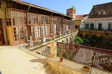 CENTRO STORICO di PALERMO. Fotografie di Giulio Azzarello &copy;2018.