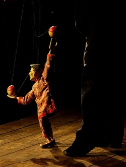 LA MACCHINA DEI SOGNI di Mimmo Cuticchio. Fotografie di Giulio Azzarello &copy;2020.