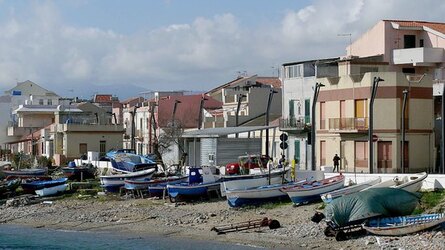 CAPO PELORO borgo marinaro dello stretto di Messina. Fotografie di Giulio Azzarello ©2014.