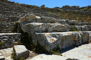 SEGESTA il sito archeologico il teatro greco e l acropoli. Panorami e particolari. Fotografie di Giulio Azzarello &copy;2014.