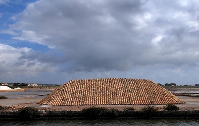 LE SALINE di Trapani in Sicilia. Fotografie di Giulio Azzarello ©2014. LE SALINE di Trapani in Sicilia. Fotografie di Giulio Azzarello ©2014.