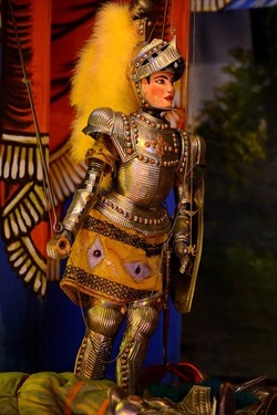 OPERA dei PUPI di Mimmo e Giacomo Cuticchio. Fotografia di Giulio Azzarello ©2020. OPERA dei PUPI di Mimmo e Giacomo Cuticchio. Fotografia di Giulio Azzarello ©2020.