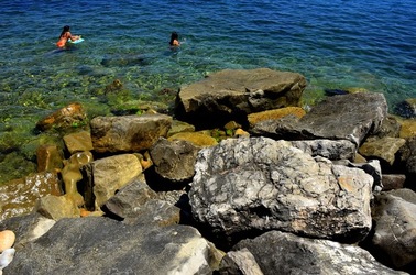 CASTEL di TUSA fotografie di Giulio Azzarello &copy;2019.