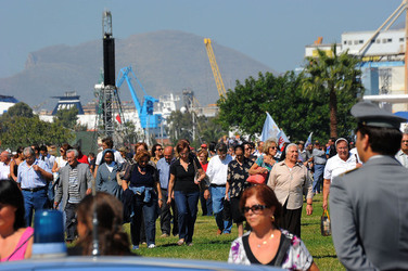 IL PAPA A PALERMO Papa Bendetto XVI. Fotografie di Giulio Azzarello ©2010 14.